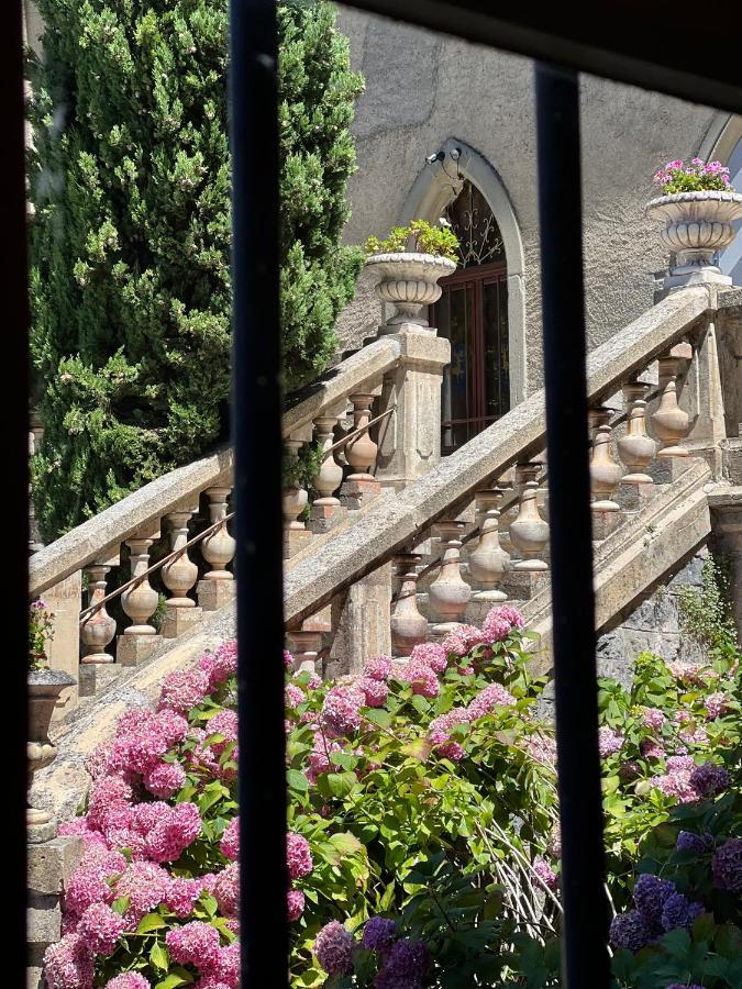 Superbe Appartement Au Chateau D'Allaman De 80M2 吕格兰 外观 照片